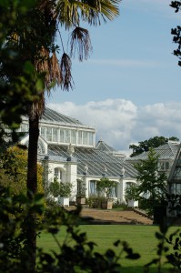 Kew gardens temperate house [CC-BY-2.0 Alex Lomas]